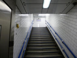 An exit from between the Central line platforms