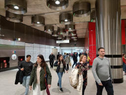 Looking towards the route to the Northern line from the bottom of the escalators from the Elizabeth line to the Underground ticket hall