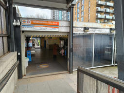 An entrance to the ticket hall by the Overground northbound platform