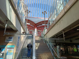 Looking up to the island platform for trains to Bank and Stratford