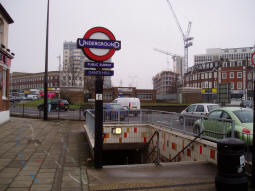 The first subway entrance, this time during the day (March 2008)