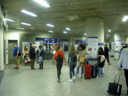 Ticket machines in the northern ticket hall