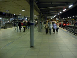 Jubilee line platforms