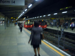 Jubilee line platforms